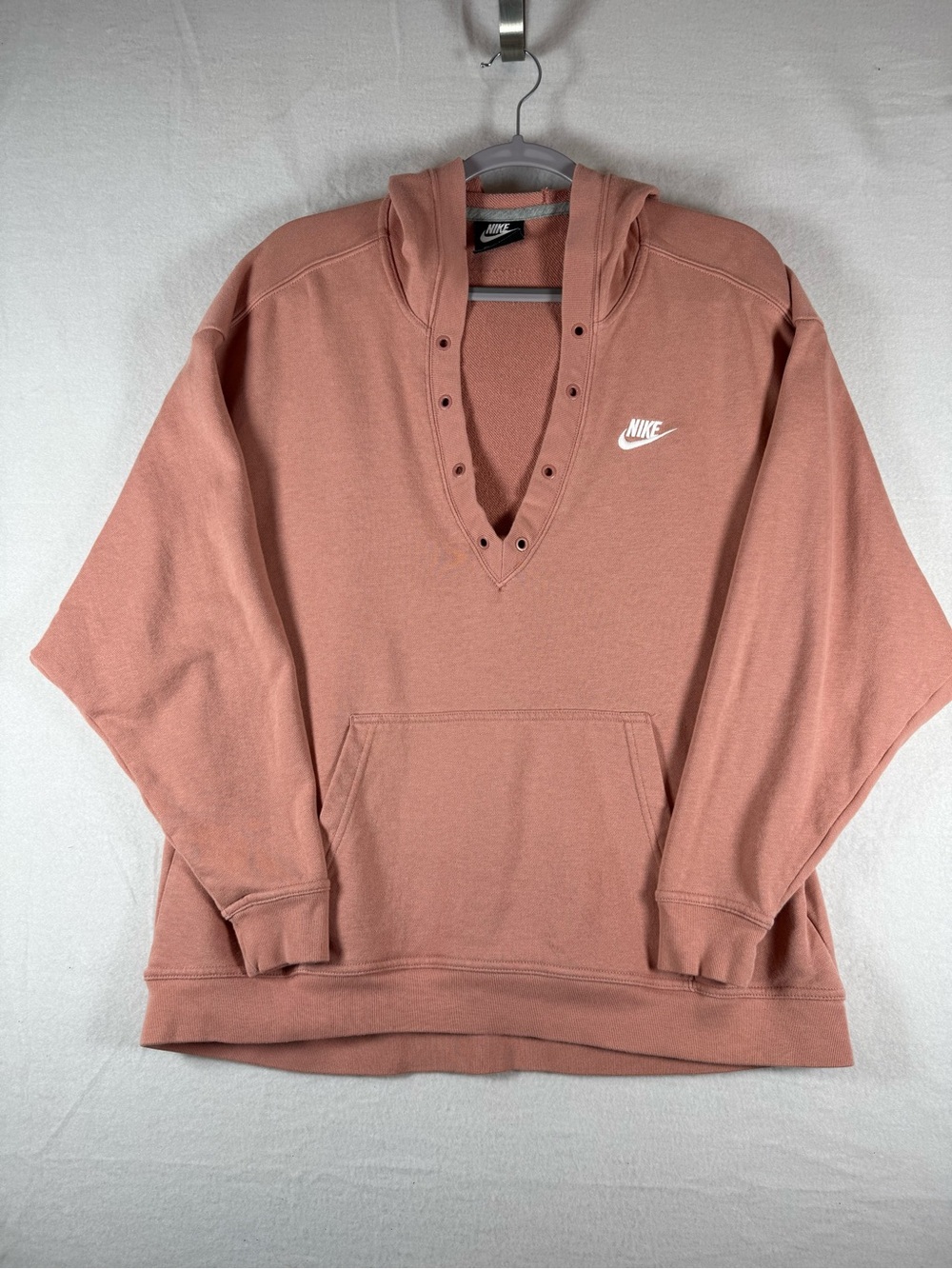 Nike Pullover Hoodie in Pink Size Large